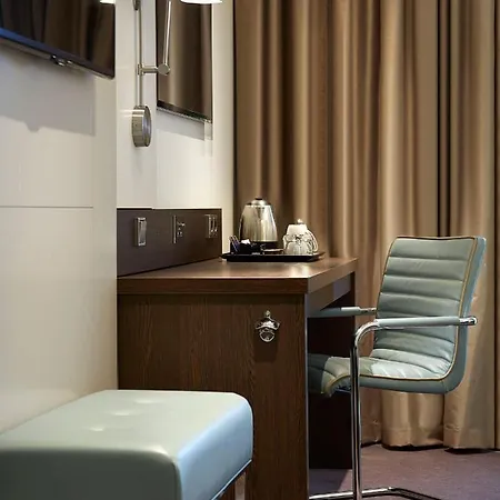 Premier Bahnstadt 3* 海德堡