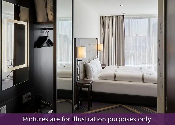 Hotel Premier Bahnstadt 3*